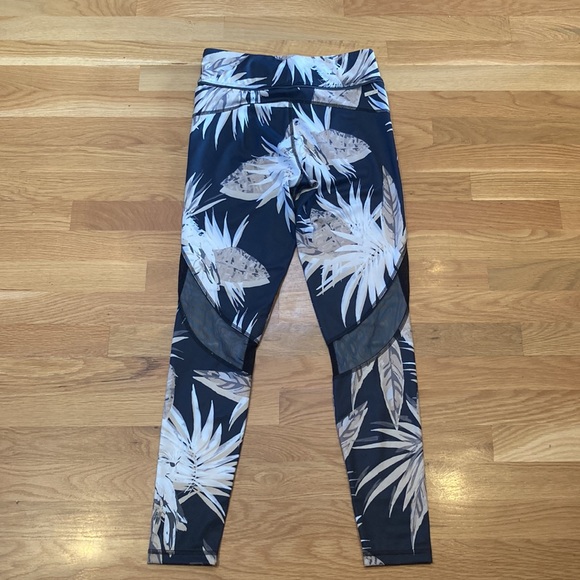ALALA Tropic Captain Ankle Tight/leggings - Picture 6 of 16